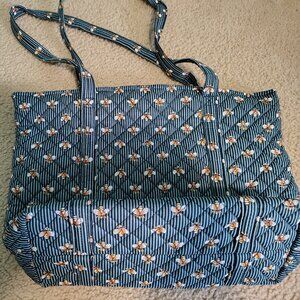 Vera Bradley bees navy set